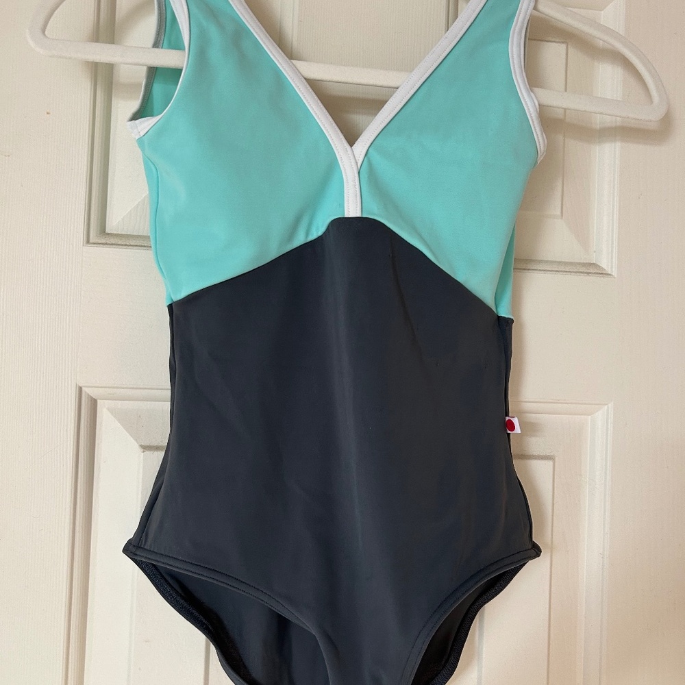 Yumiko Leotard Alicia AXS
